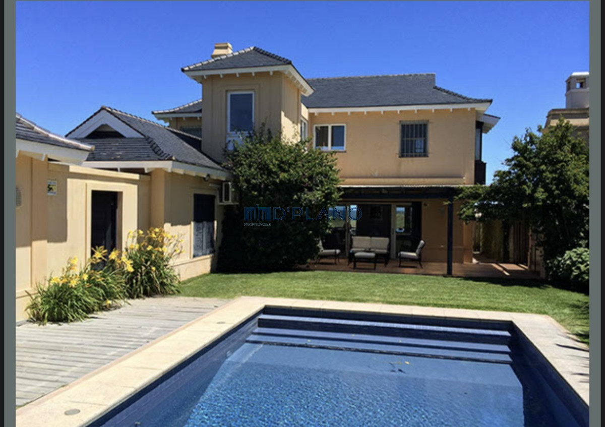 Casa ID.129 - HERMOSA CASA CON PISCINA EN TIO TOM