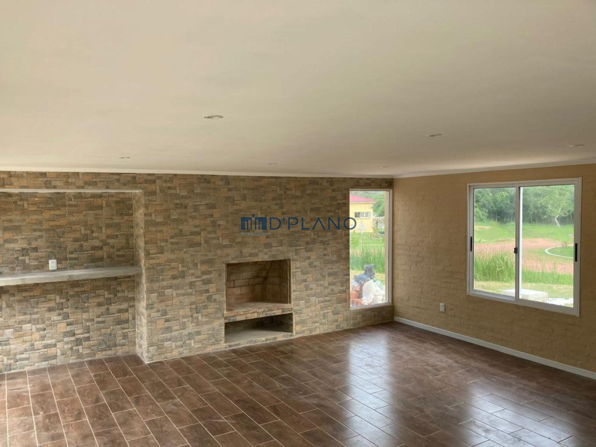 Casa ID.124 - VENTA CASA A ESTRENAR EN BARRIO PRIVADO VERDE MORA