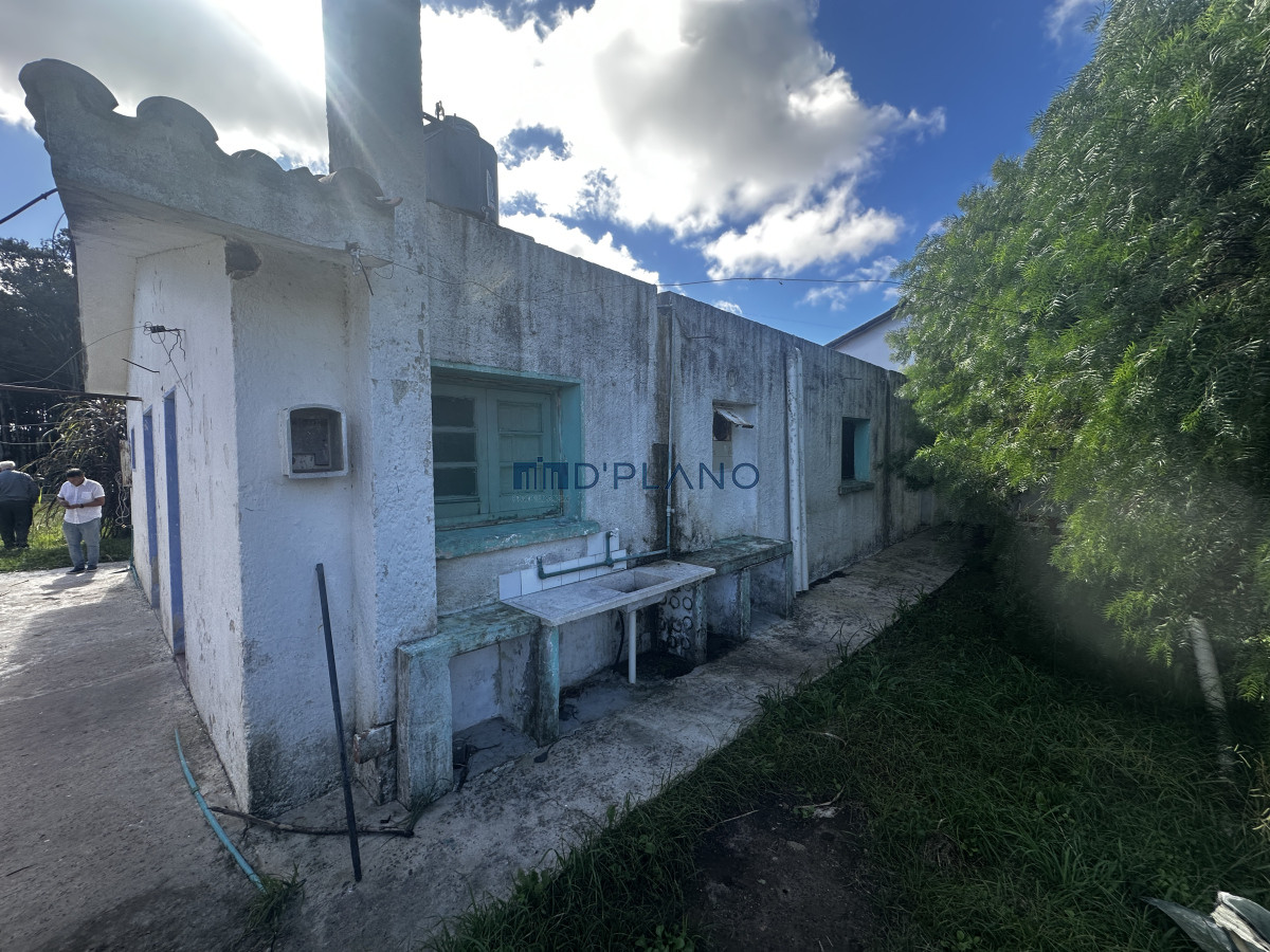 Casa ID.123 - VENTA DE 3 CASAS SOBRE CAMINO LUSSICH PUNTA BALLENA 