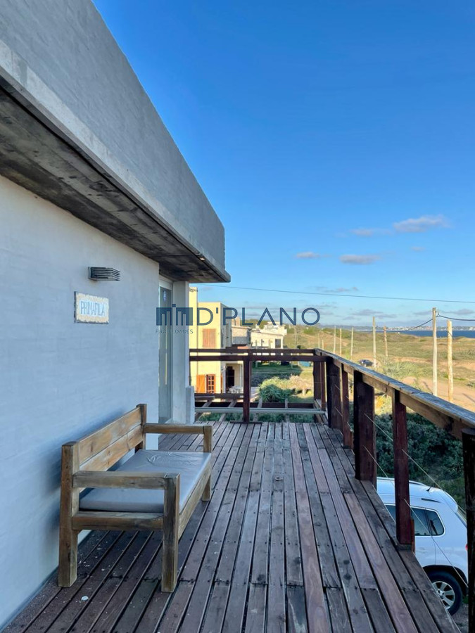 Casa ID.119 - PRIMERA LINEA ESPECTACULAR CASA