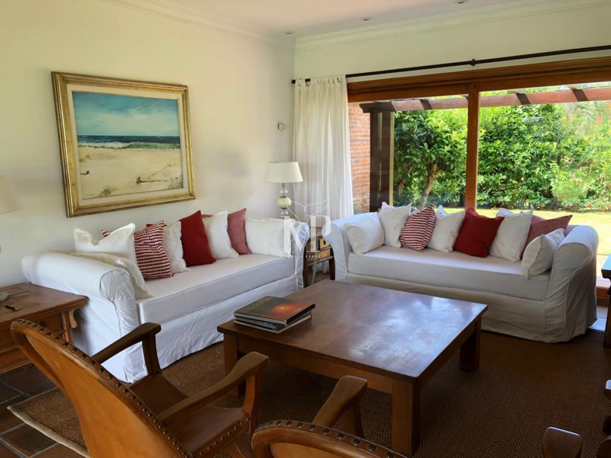 Casa ID.25 - En Solanas hermosa casa  primera linea al mar