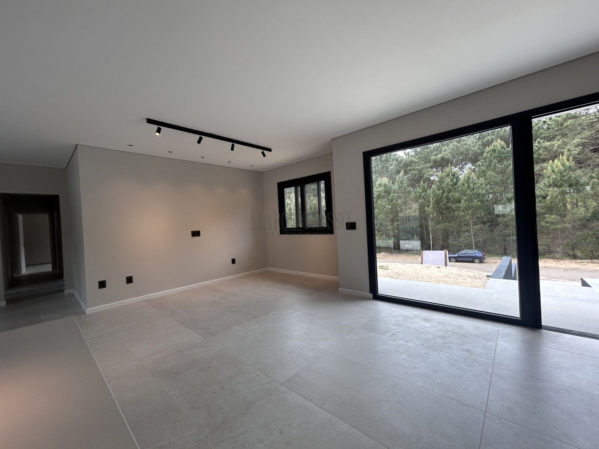 Casa ID.17 - Venta casa en Club del lago Punta Ballena 