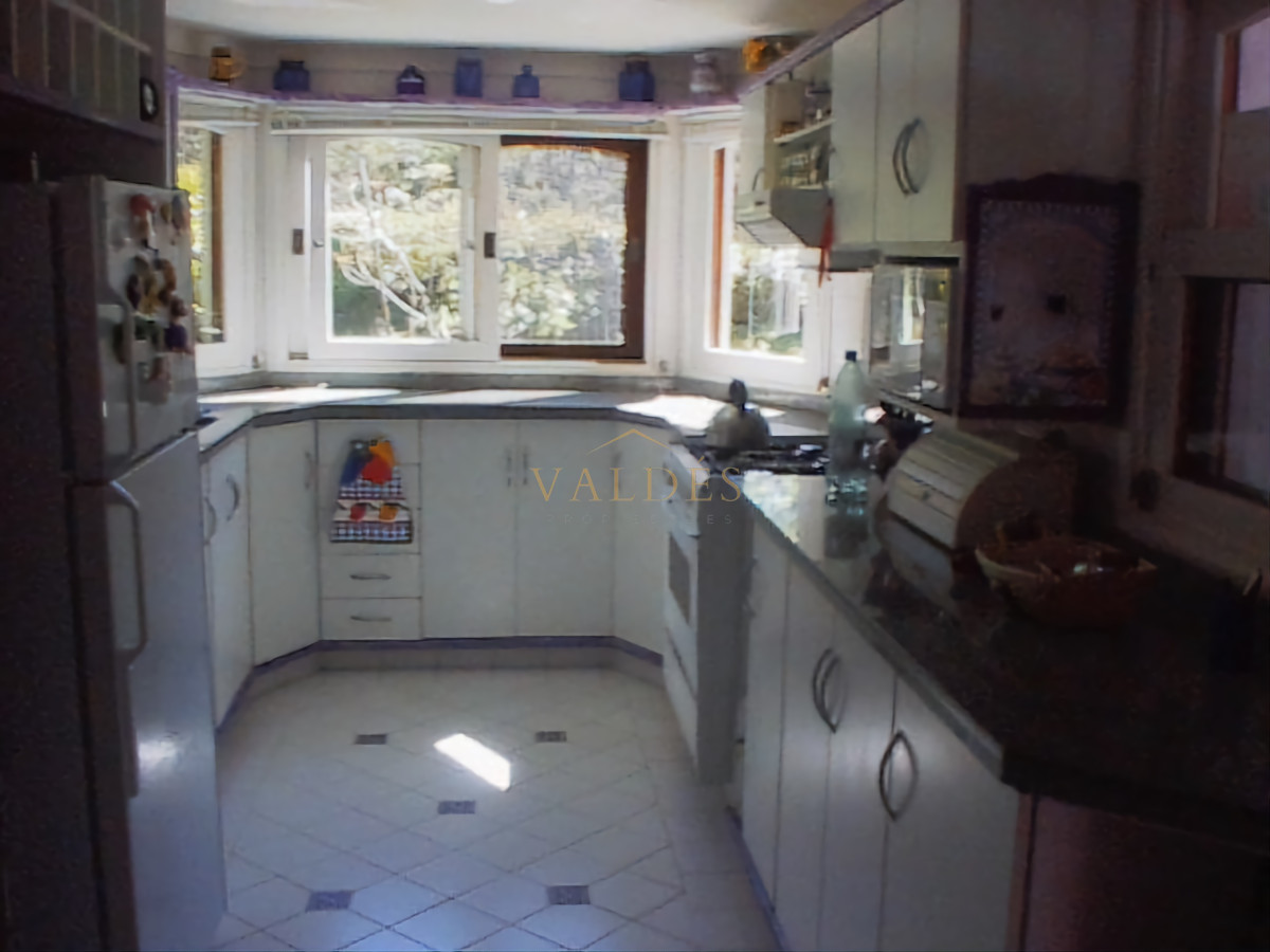 Casa ID.5185 - Casa en Venta Solanas, Punta Ballena, segunda línea al mar 