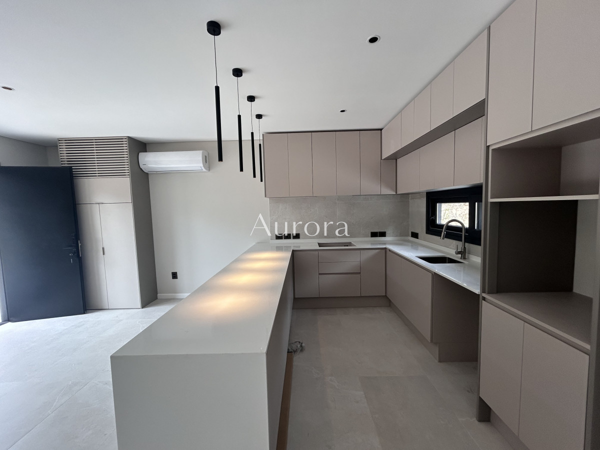 Casa ID.291 - Venta casa en Club del lago Punta Ballena 