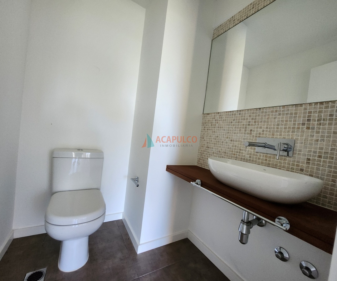 Apartamento Ref.4469/Venta-apartamento-en-Punta-B - Venta apartamento en Punta B
