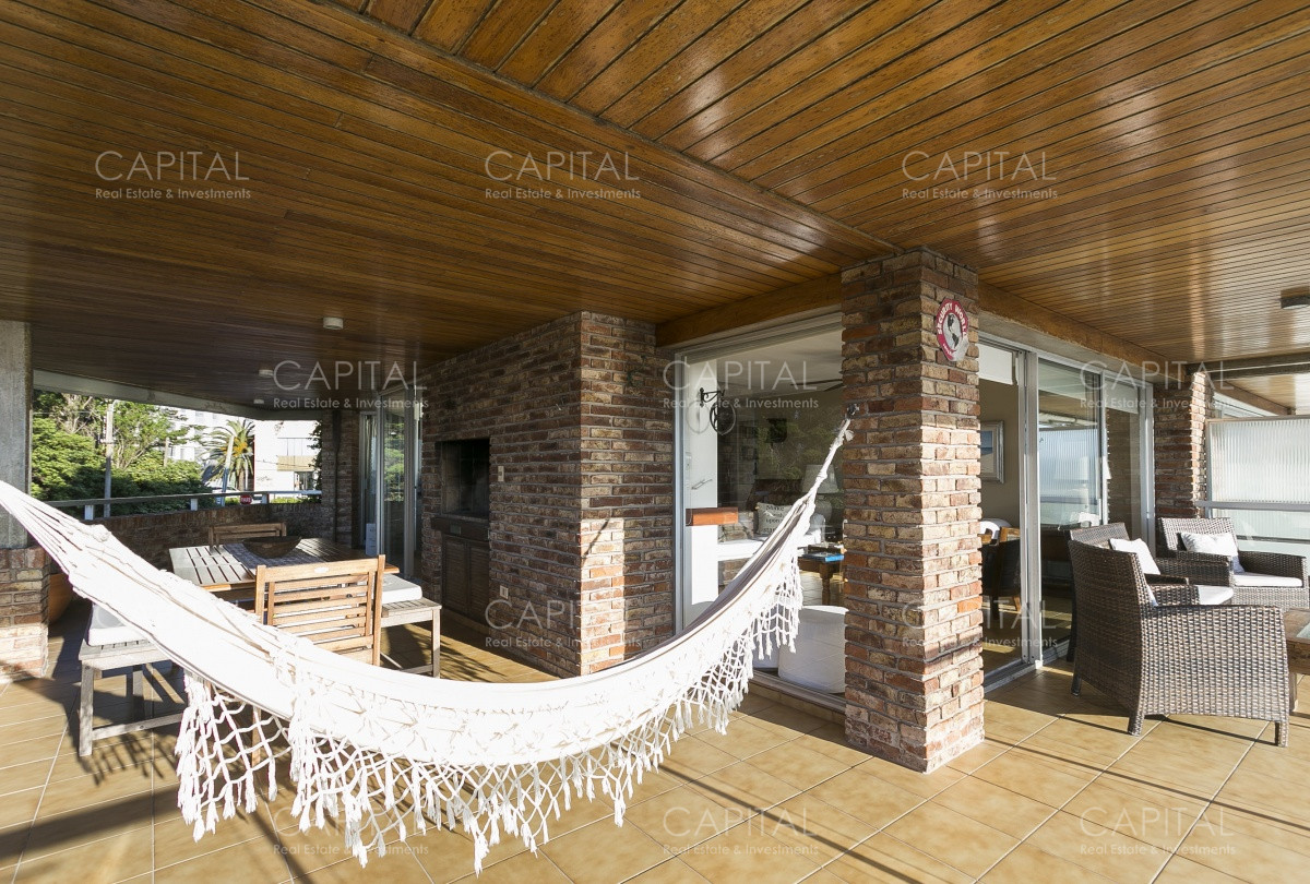 Apartamento ID.30815 - Apartamento de 3 dormitorios frente al Puerto de Punta del Este