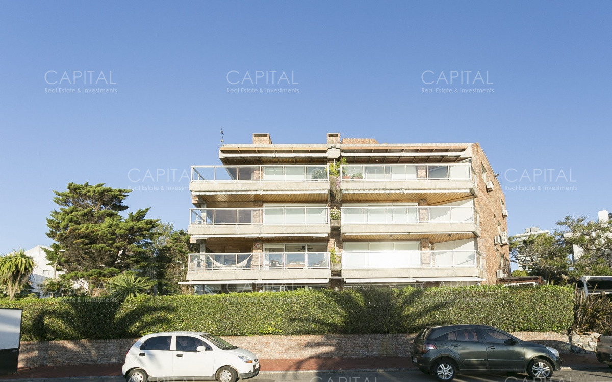 Apartamento ID.30815 - Apartamento de 3 dormitorios frente al Puerto de Punta del Este