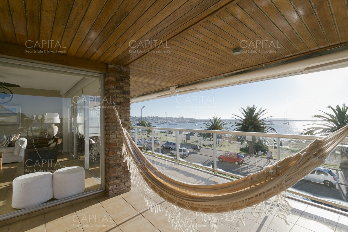 Apartamento ID.30815 - Apartamento de 3 dormitorios frente al Puerto de Punta del Este