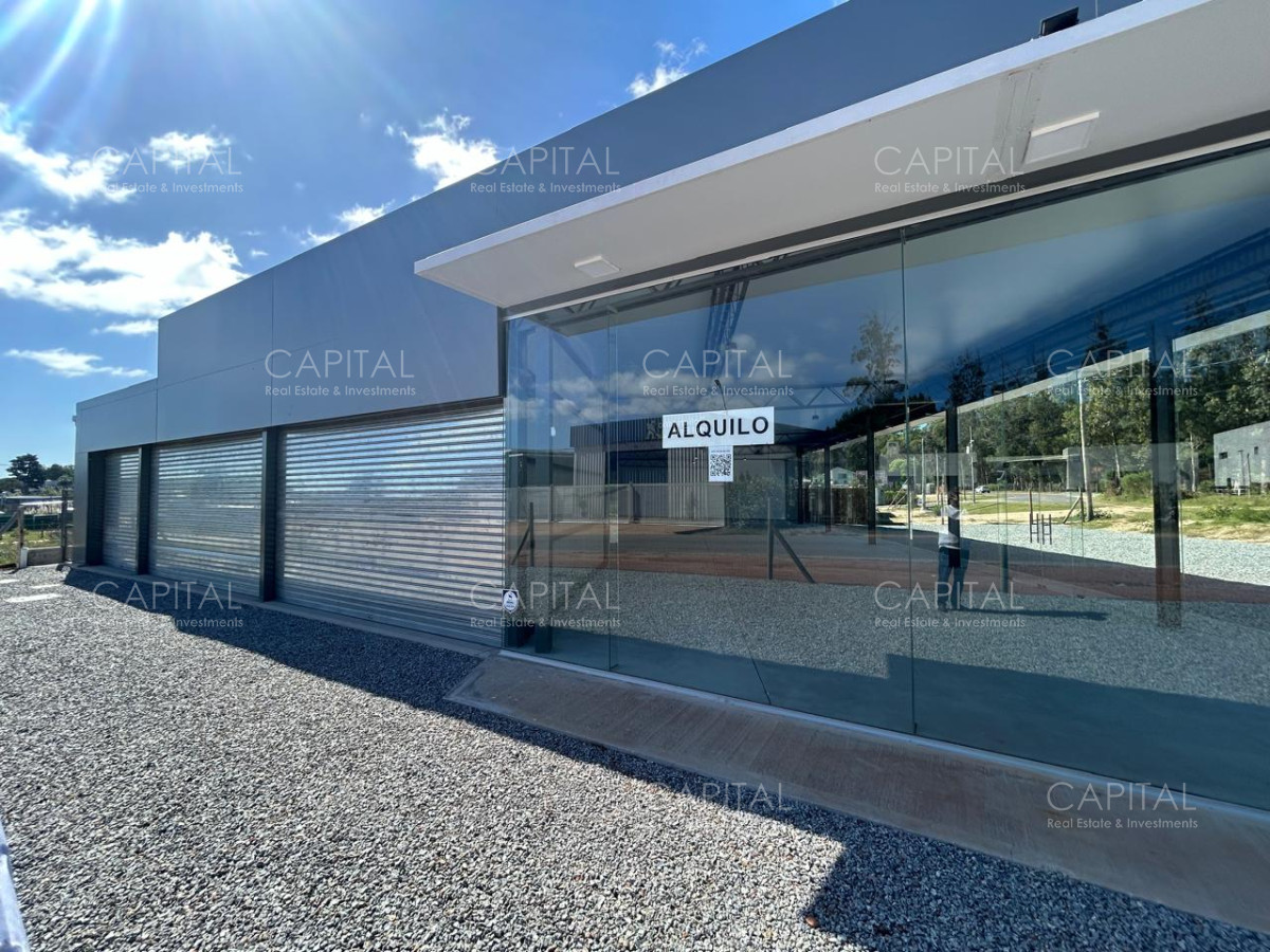 Local Comercial ID.40723 - Alquiler local sobre avenida Leandro Gómez. Maldonado
