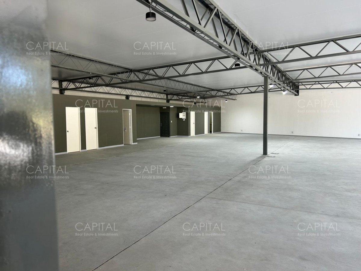 Local Comercial ID.40723 - Alquiler local sobre avenida Leandro Gómez. Maldonado