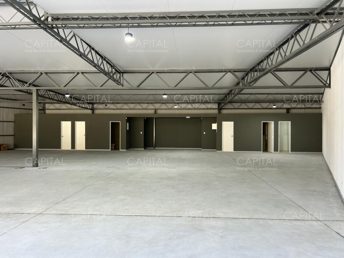 Local Comercial ID.40723 - Alquiler local sobre avenida Leandro Gómez. Maldonado