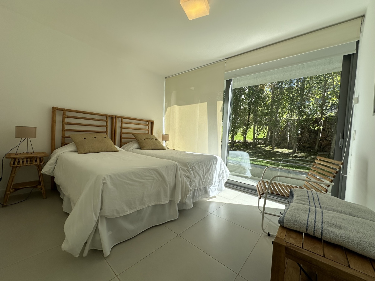 Apartamento ID.6472 - Venta apartamento en Punta Ballena con excelente vista al mar 