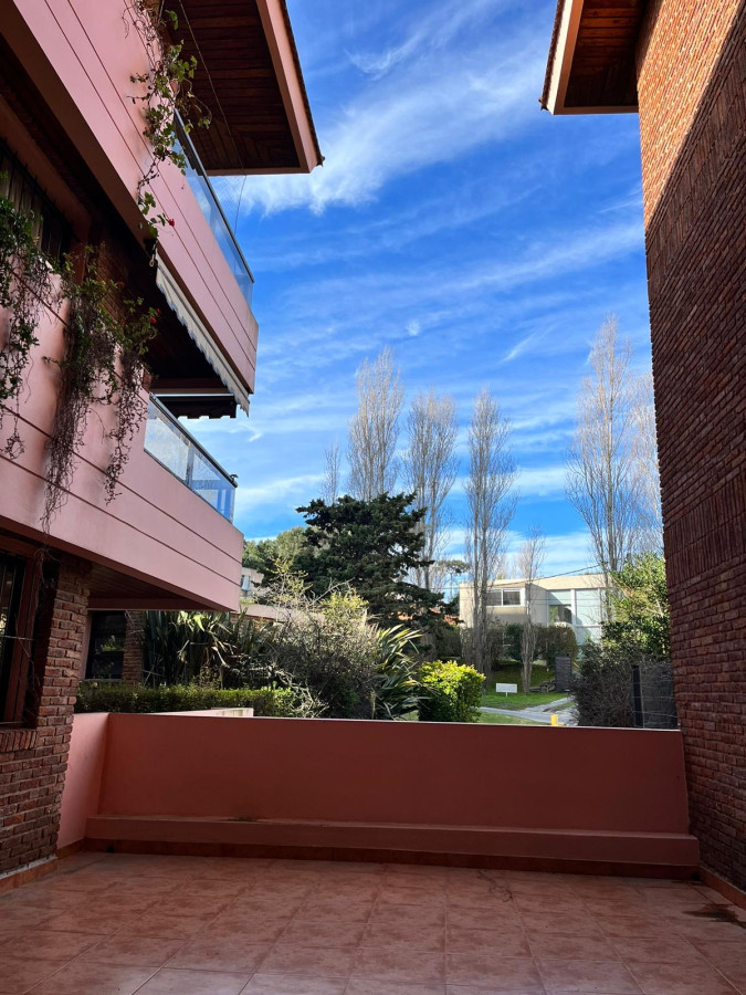 Apartamento ID.6329 - Venta apartamento, Maldonado 