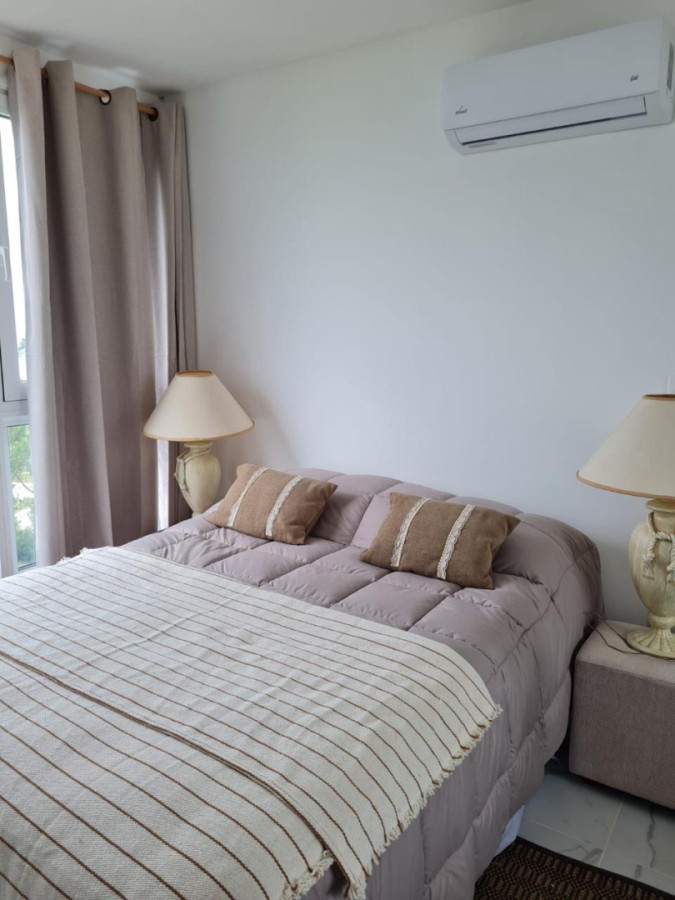 Apartamento ID.7231 - Venta apartamento playa mansa Punta del Este. Laguna del Diario 