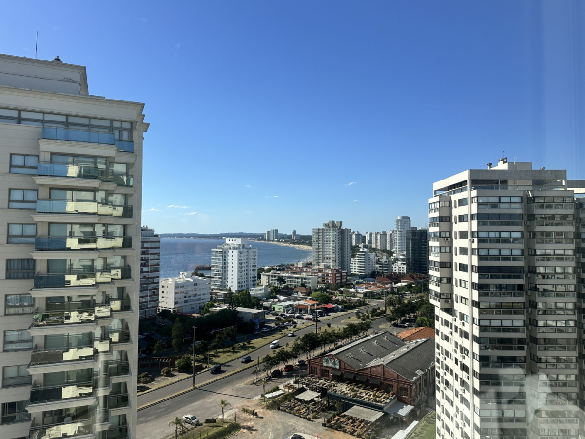 Apartamento ID.7026 - Venta apartamento en Punta del este 