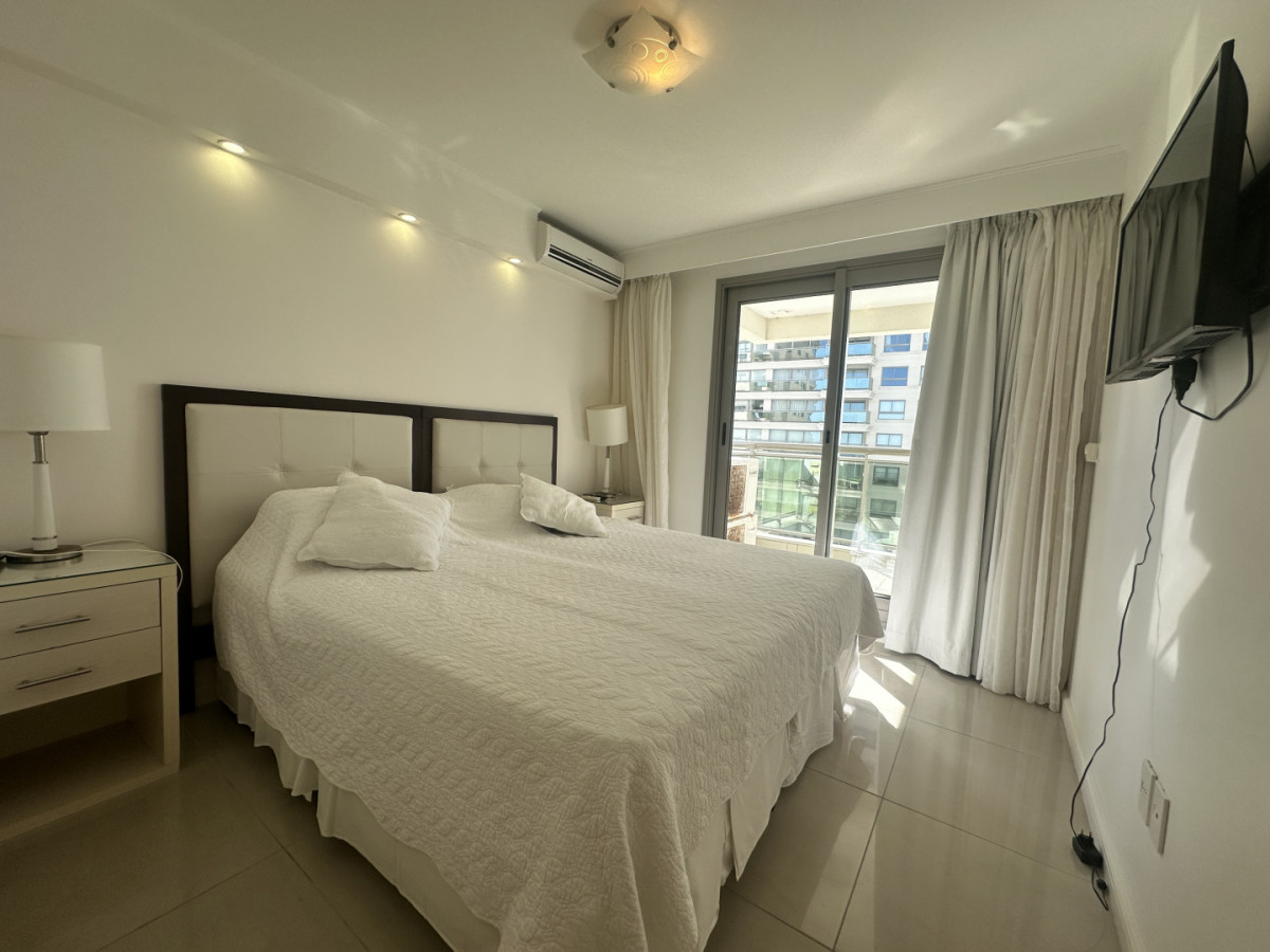 Apartamento ID.7025 - Venta apartamento en Punta del Este 