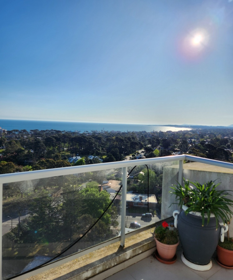 Apartamento ID.808 - Hermoso apartamento con espectacular vista