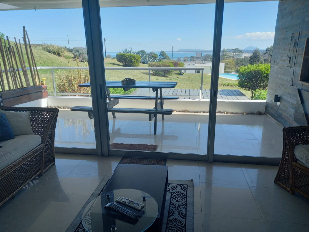 Apartamento ID.5756 - Alquiler anual 