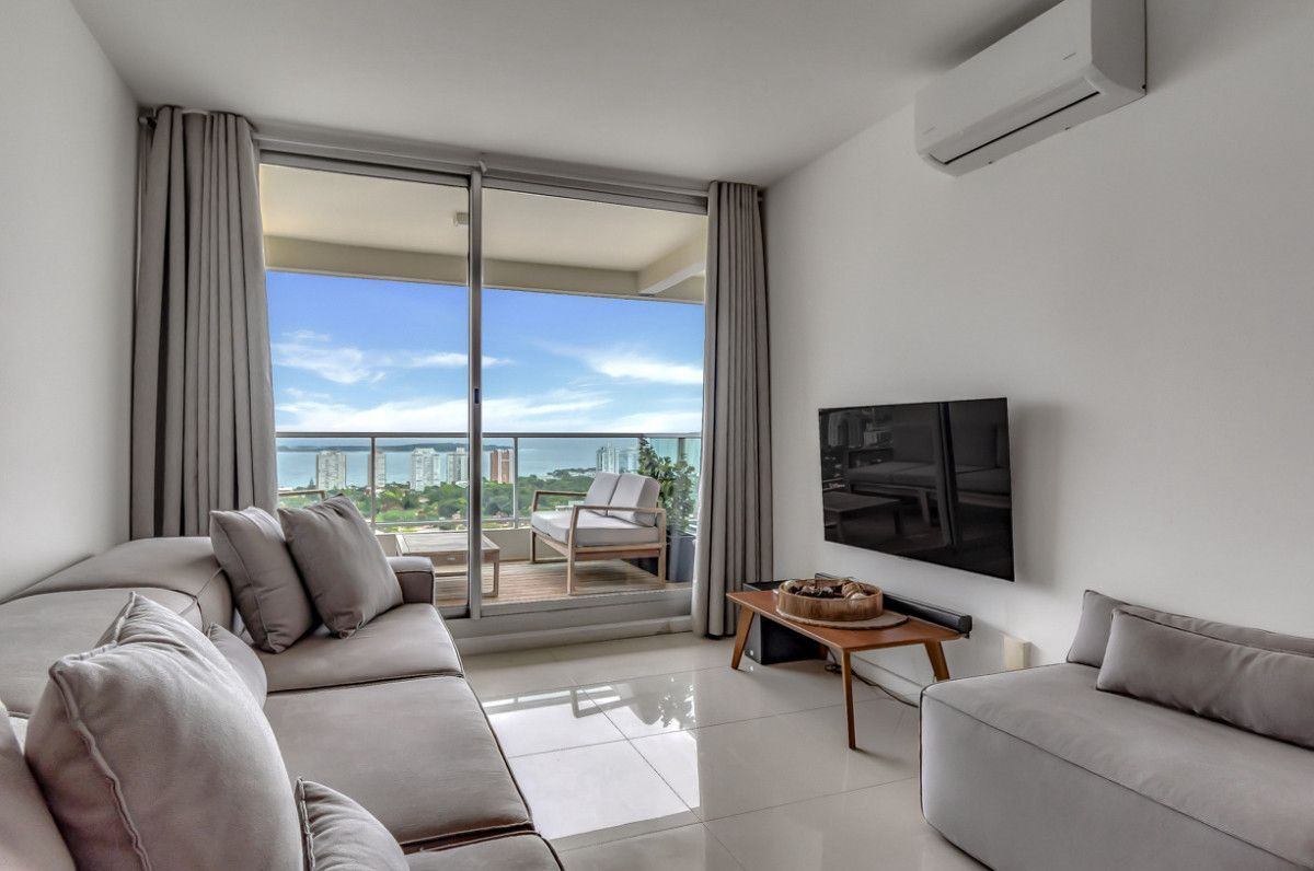 Apartamento ID.6987 - Venta apartamento en Punta del este 