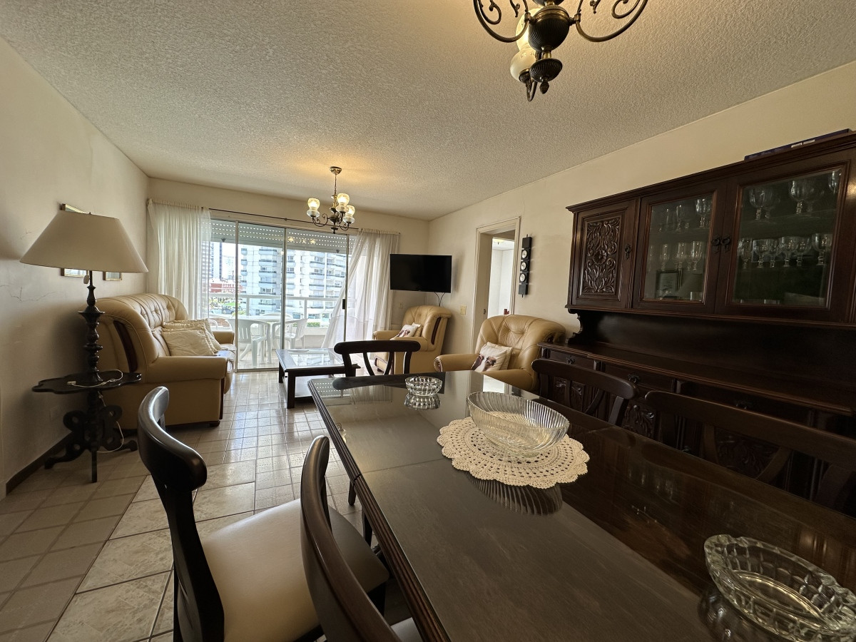 Apartamento ID.6419 - Venta apartamento en Punta del Este, playa brava 