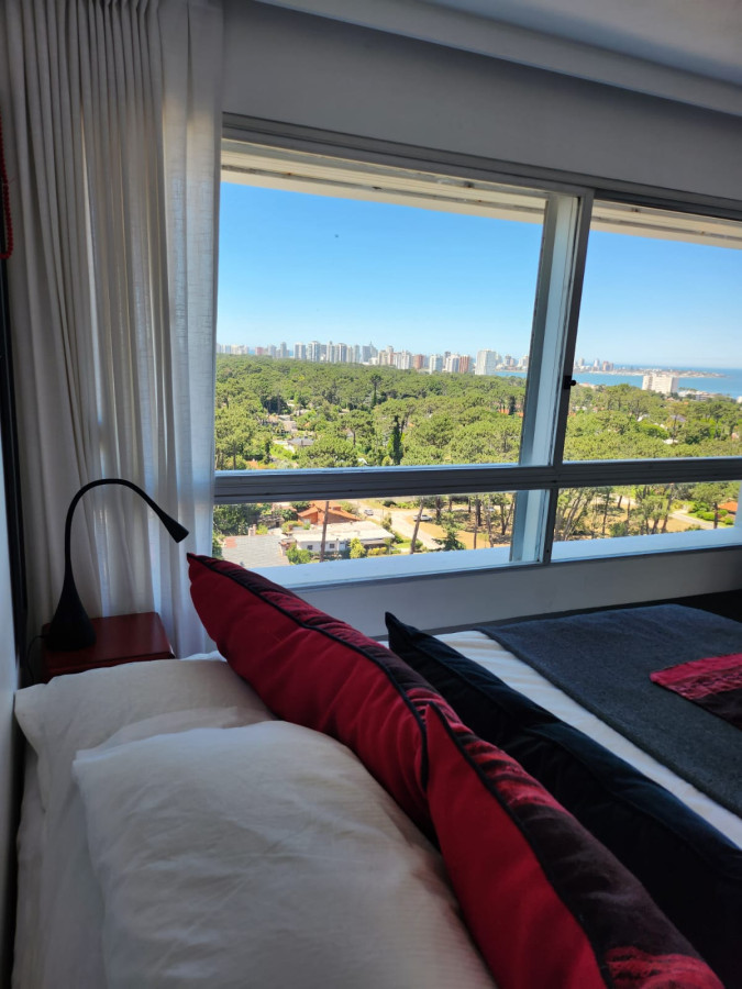 Apartamento ID.6056 - Alquiler apartamento 3 dormitorios, Punta del Este 