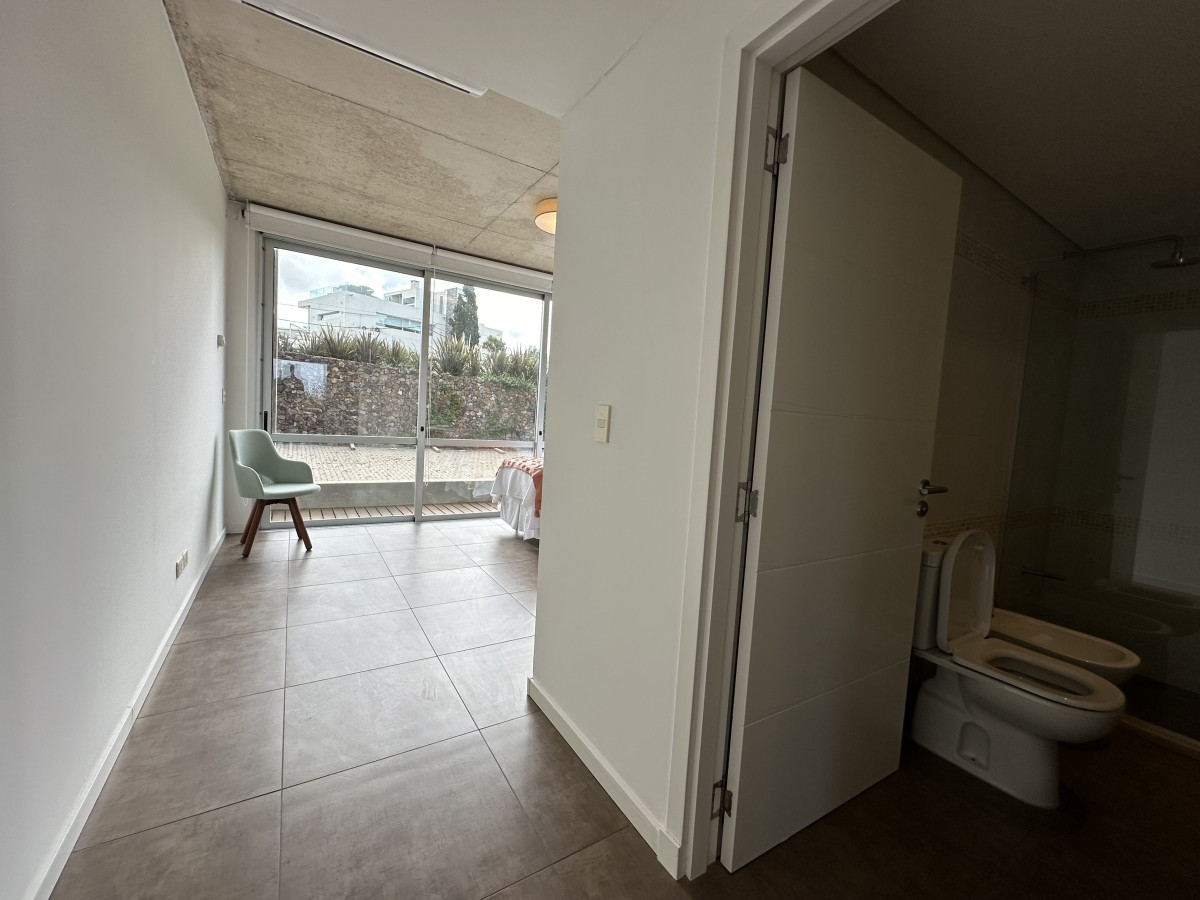 Apartamento ID.6481 - Venta de excelente apartamento en Punta Ballena 