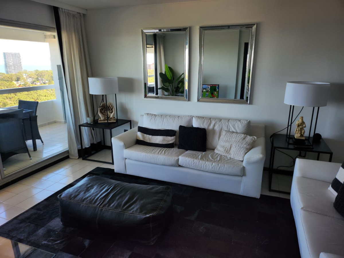 Apartamento ID.6056 - Alquiler apartamento 3 dormitorios, Punta del Este 