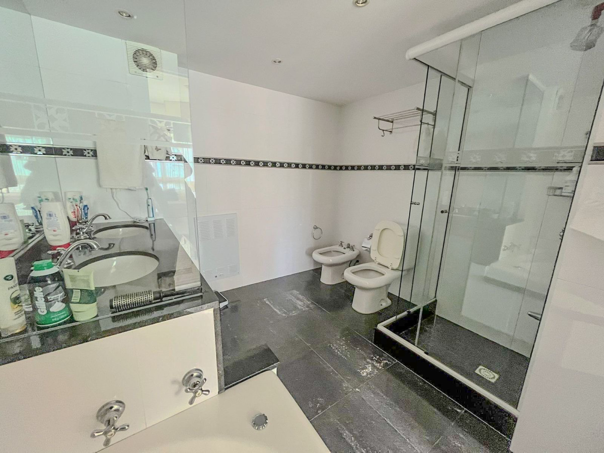 Apartamento ID.6788 - Venta apartamento en Punta del Este 
