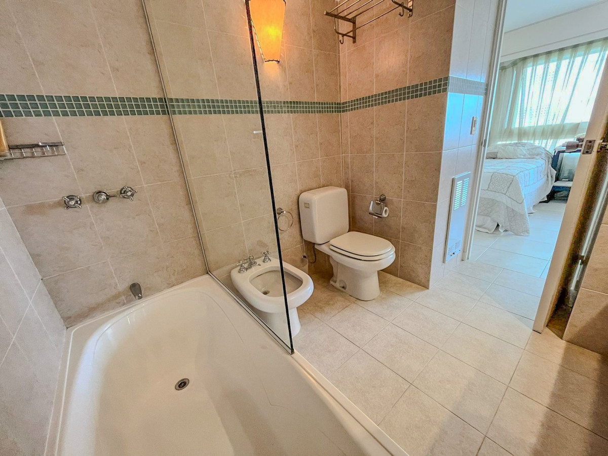 Apartamento ID.6788 - Venta apartamento en Punta del Este 