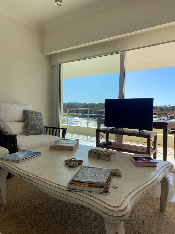 Apartamento ID.5945 - Apartamento en Punta del Este, Laguna del Diario