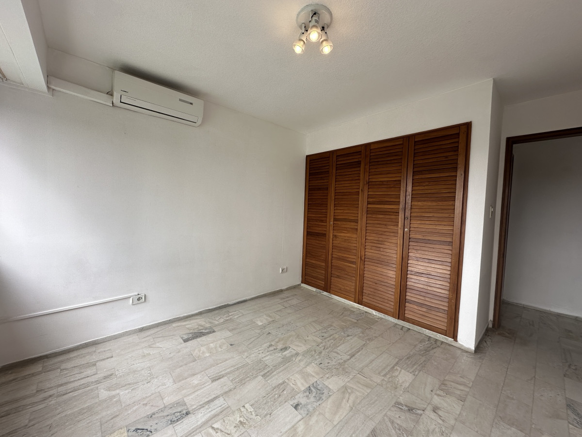 Apartamento ID.6550 - Apartamento en Punta del Este, Cantegril