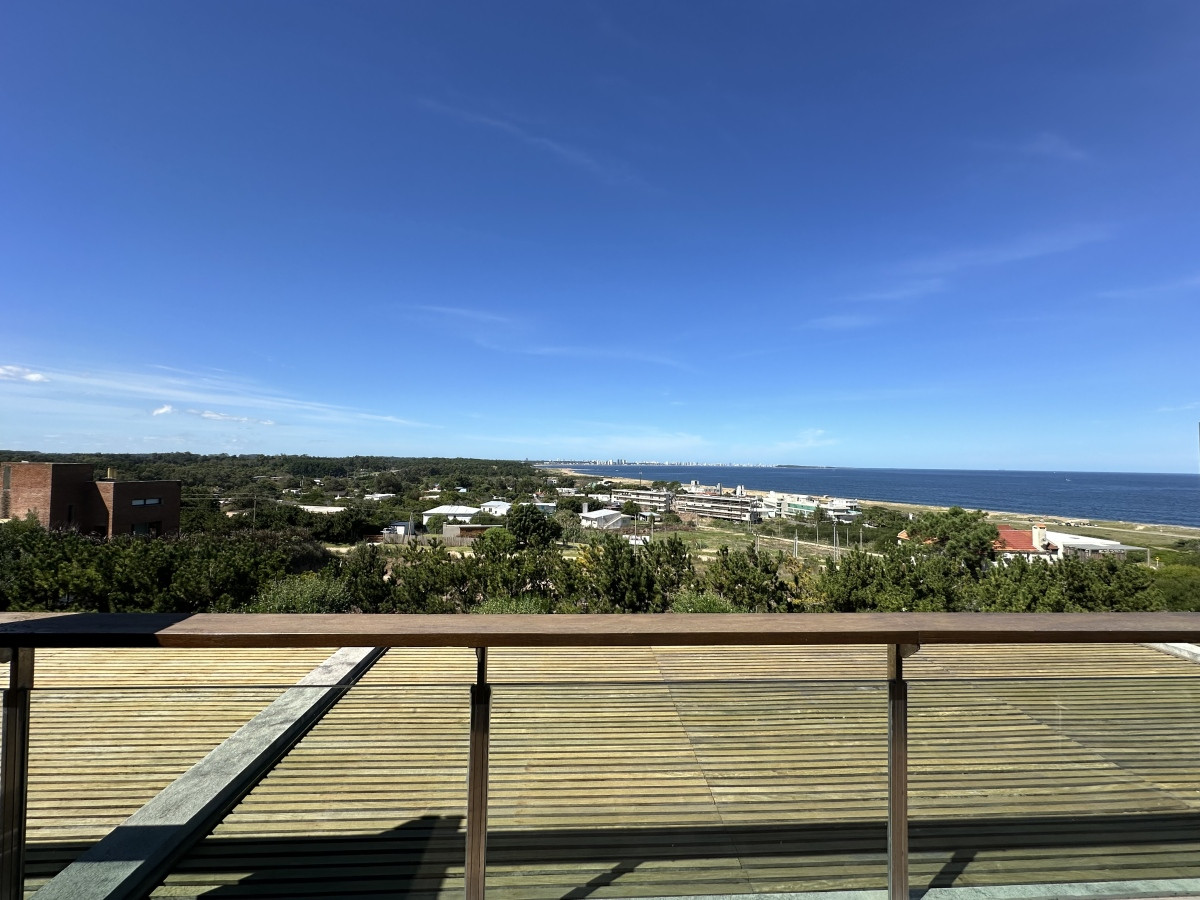 Apartamento ID.6472 - Venta apartamento en Punta Ballena con excelente vista al mar 