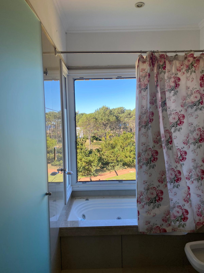 Apartamento ID.5945 - Apartamento en Punta del Este, Laguna del Diario