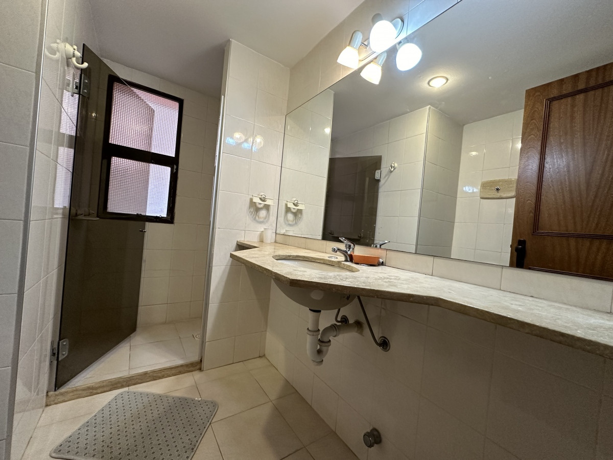 Apartamento ID.6329 - Venta apartamento, Maldonado 