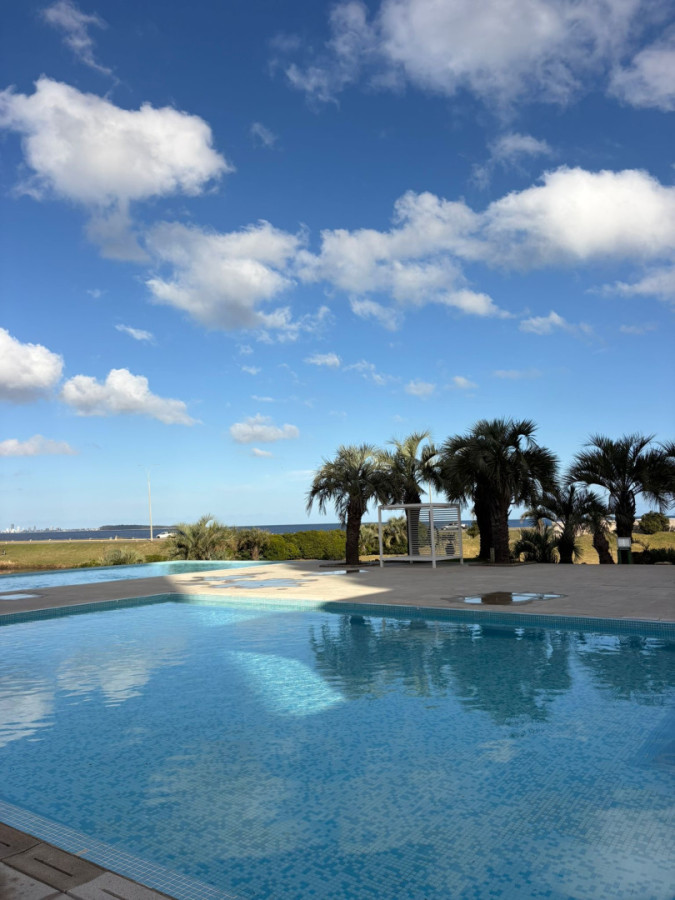 Apartamento ID.7231 - Venta apartamento playa mansa Punta del Este. Laguna del Diario 