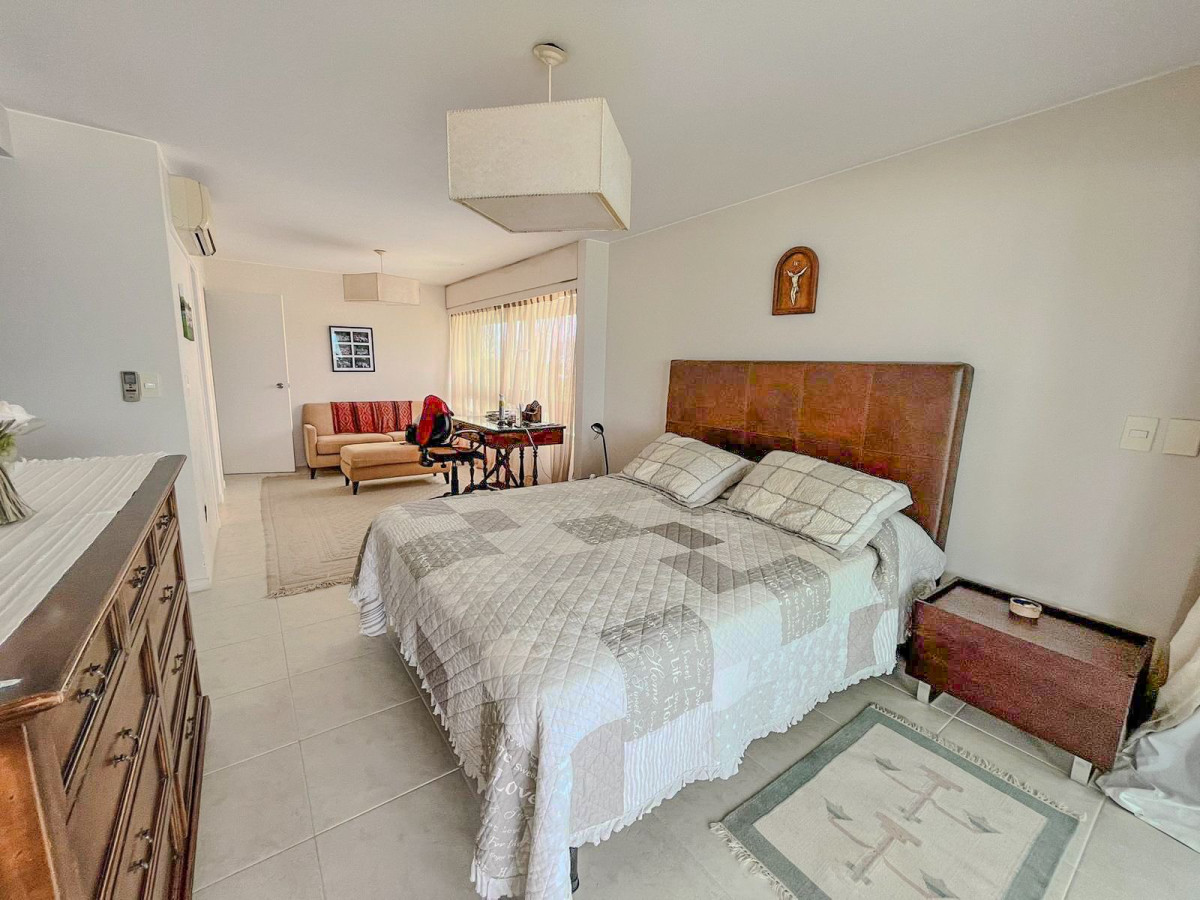 Apartamento ID.6788 - Venta apartamento en Punta del Este 