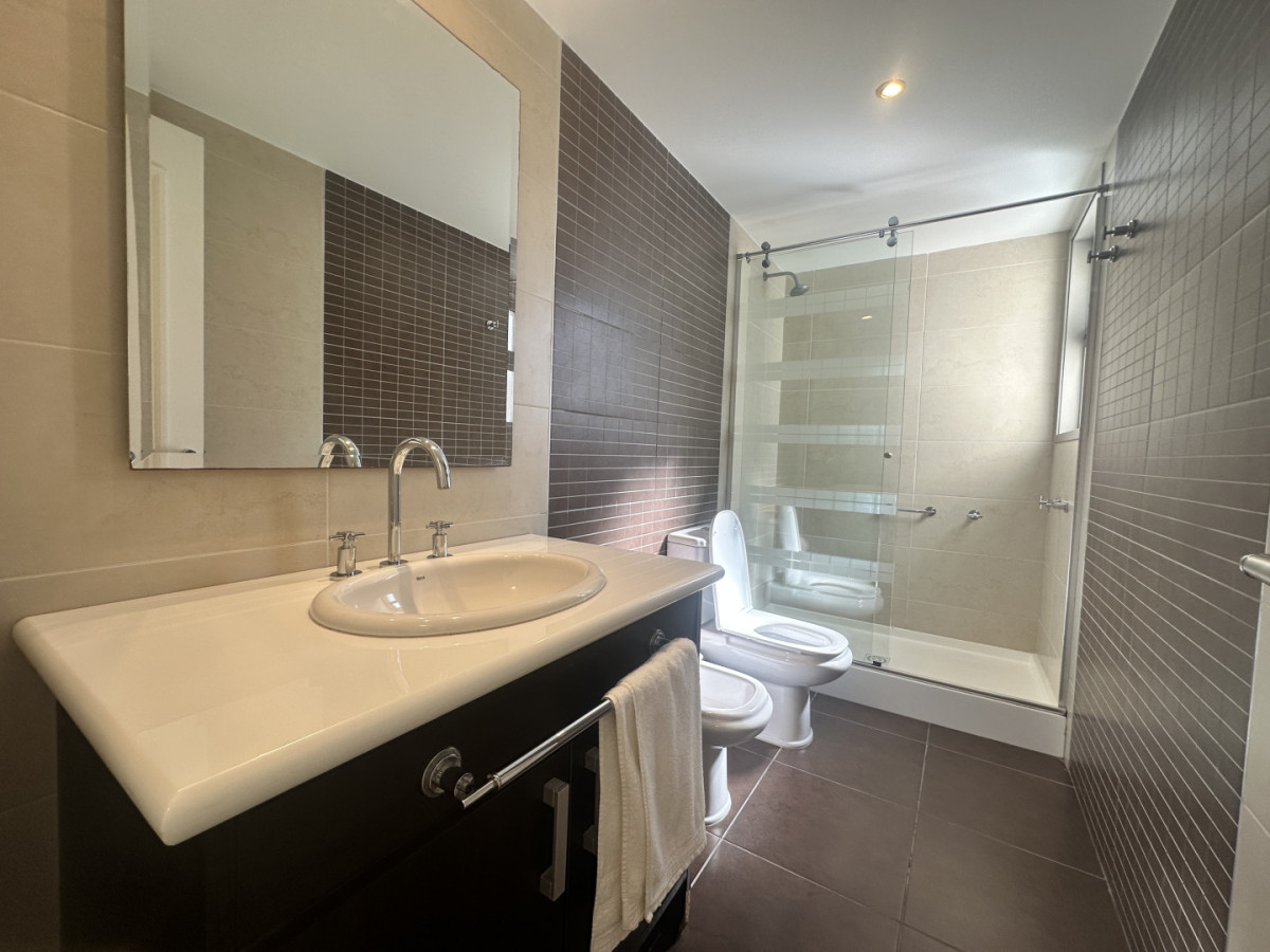 Apartamento ID.7025 - Venta apartamento en Punta del Este 
