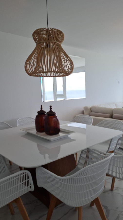 Apartamento ID.7231 - Venta apartamento playa mansa Punta del Este. Laguna del Diario 