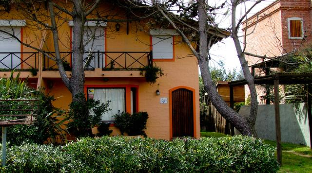 Casa ID.42 - DUPLEX EN TIO TOM A 1/2 CUADRA DE LA PLAYA, 2 DORMITORIOS