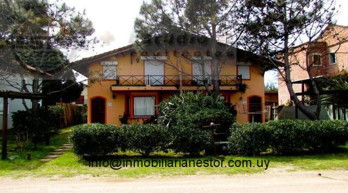 Casa ID.43 - COMODIDAD Y FUNCIONALIDAD EN ESTE COMPLETO DUPLEX EN TIO TOM
