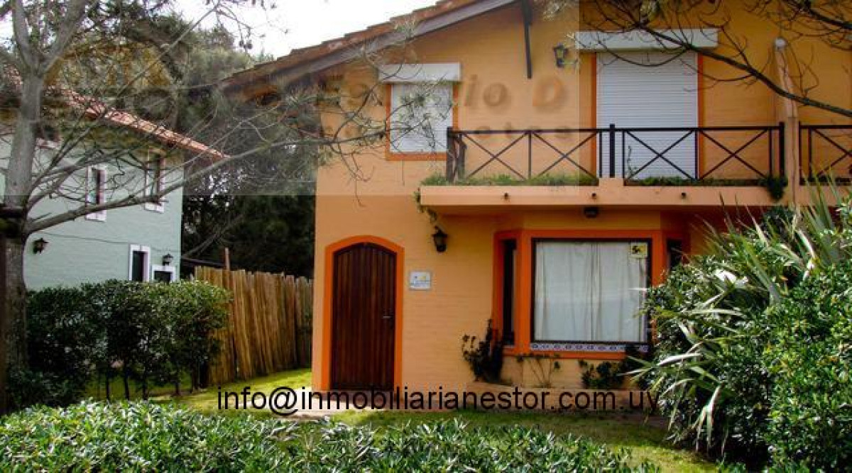 Casa ID.43 - COMODIDAD Y FUNCIONALIDAD EN ESTE COMPLETO DUPLEX EN TIO TOM