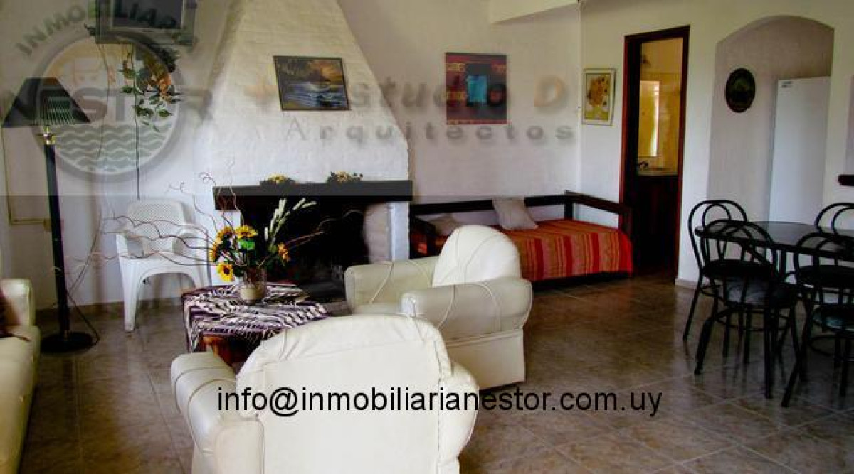 Casa ID.43 - COMODIDAD Y FUNCIONALIDAD EN ESTE COMPLETO DUPLEX EN TIO TOM