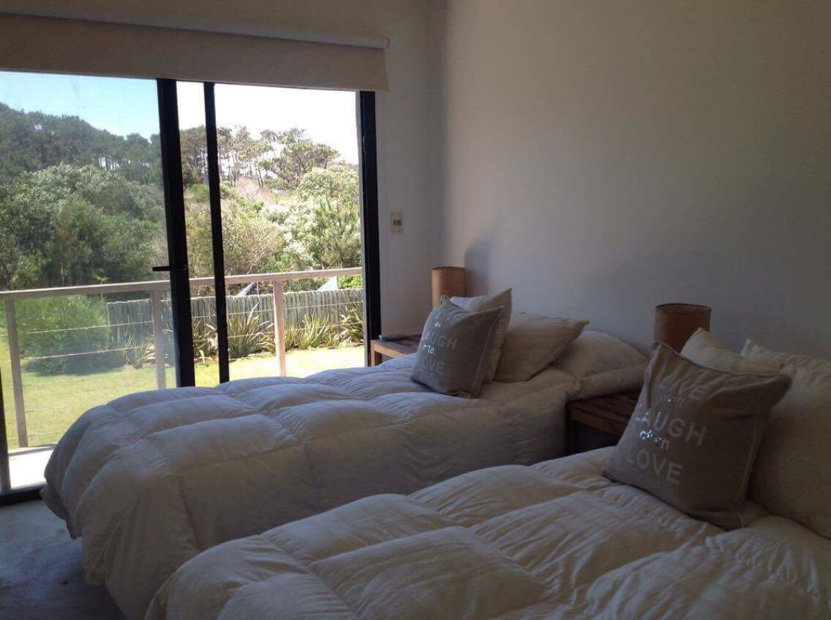 Casa ID.5189 - Casa en venta zona Chihuahua - Punta Ballena