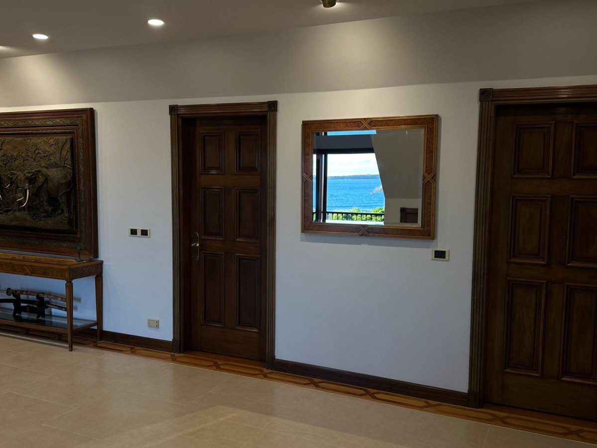 Casa ID.6679 - Vendemos casa primera línea al mar, playa mansa Punta del Este 