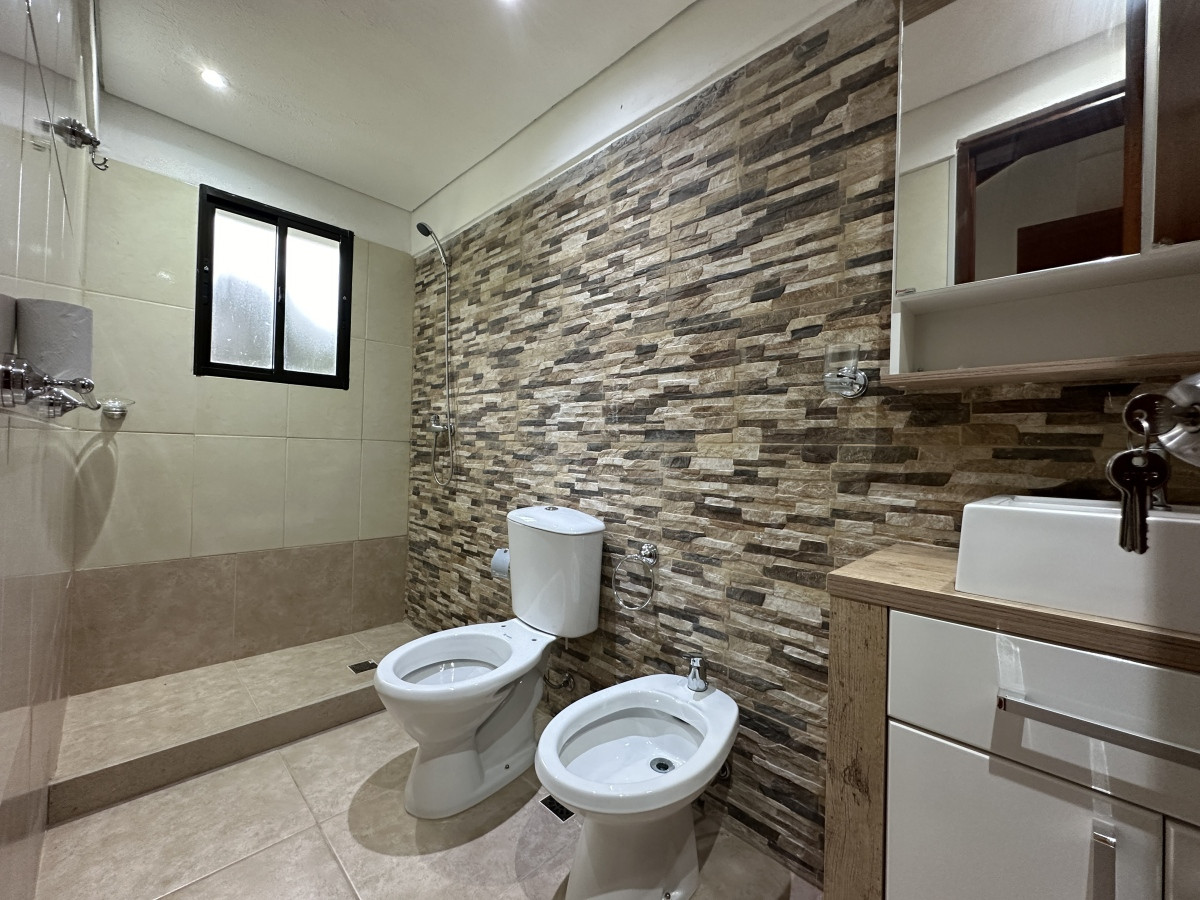Casa ID.6624 - Venta casa en Club del lago, Punta Ballena 