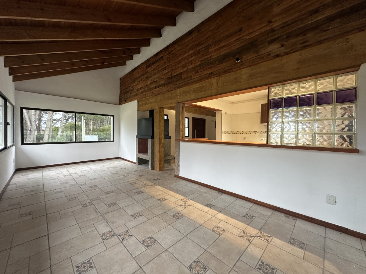 Casa ID.6624 - Venta casa en Club del lago, Punta Ballena 
