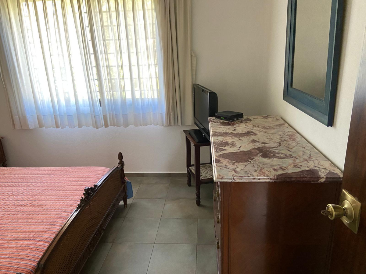 Casa ID.569 - IMPORTANTE Y MODERNA RESIDENCIA  EN SOLANAS