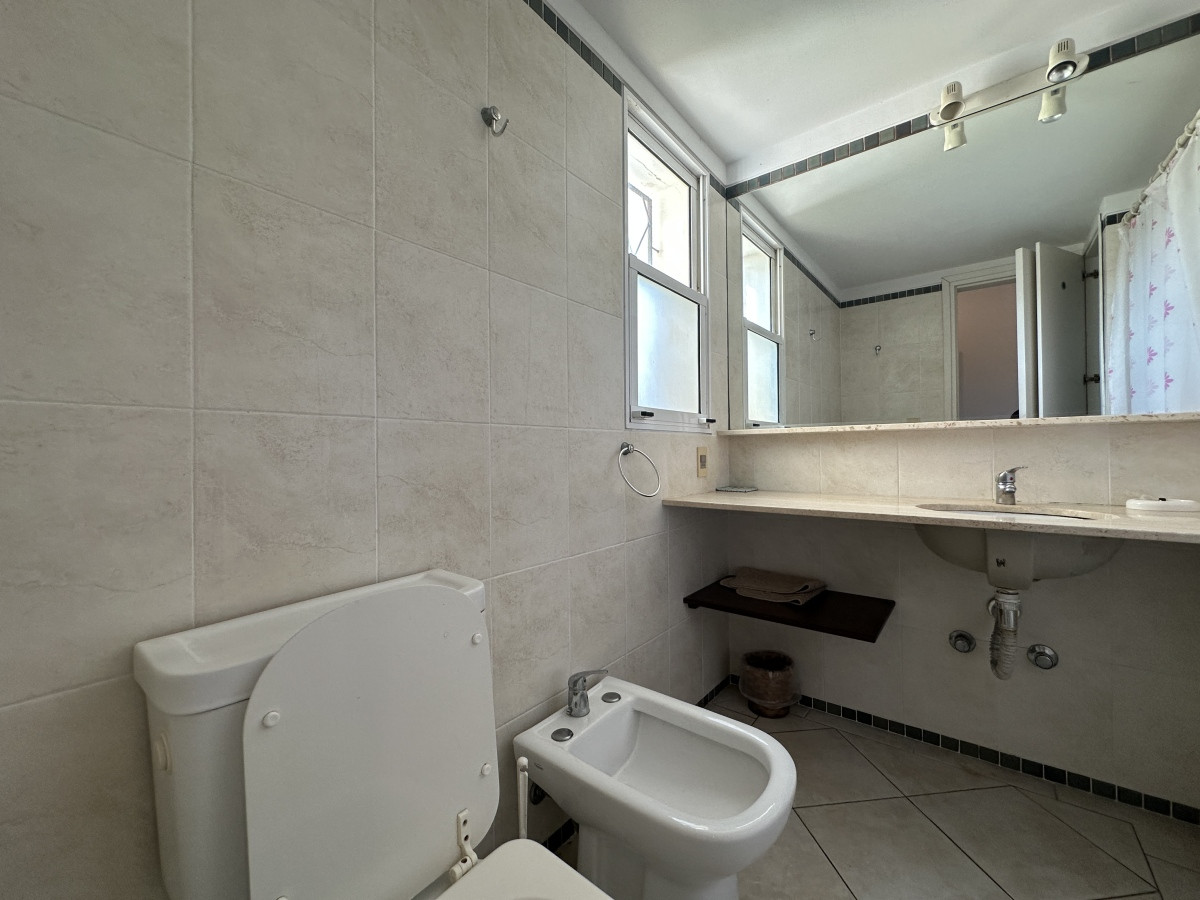 Casa ID.306 - Linda casa en venta zona Tio Tom Punta ballena, vista al mar