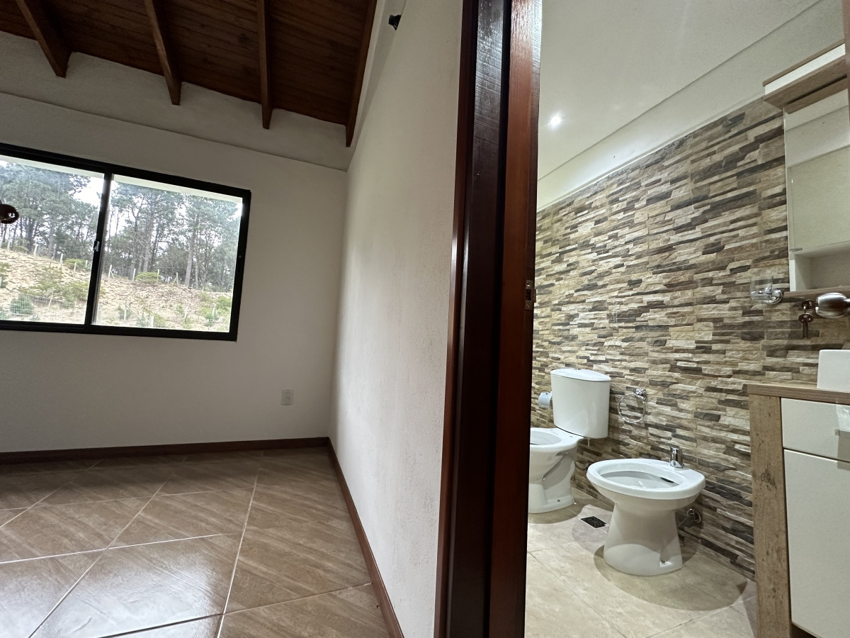 Casa ID.6624 - Venta casa en Club del lago, Punta Ballena 