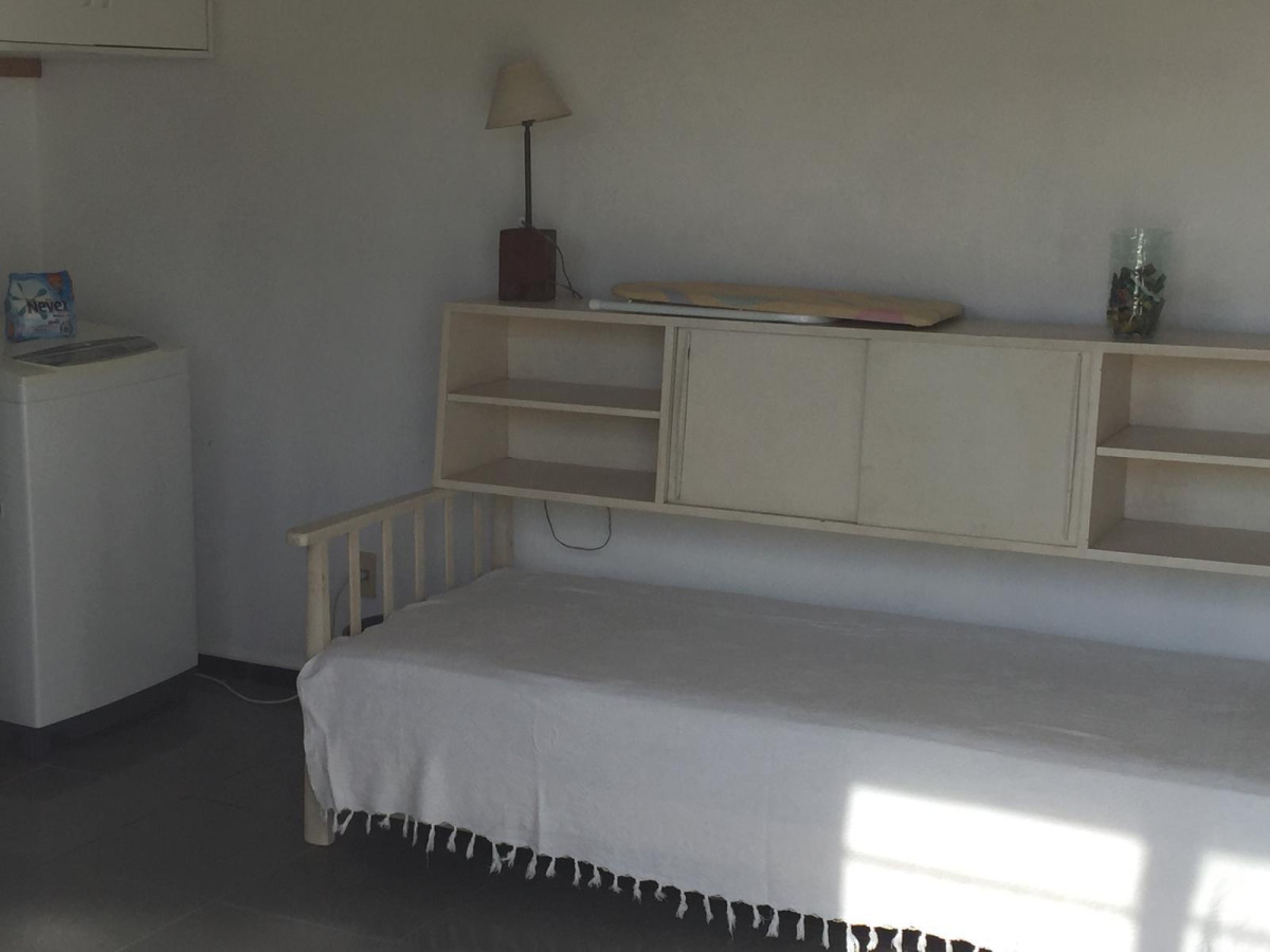 Casa ID.569 - IMPORTANTE Y MODERNA RESIDENCIA  EN SOLANAS